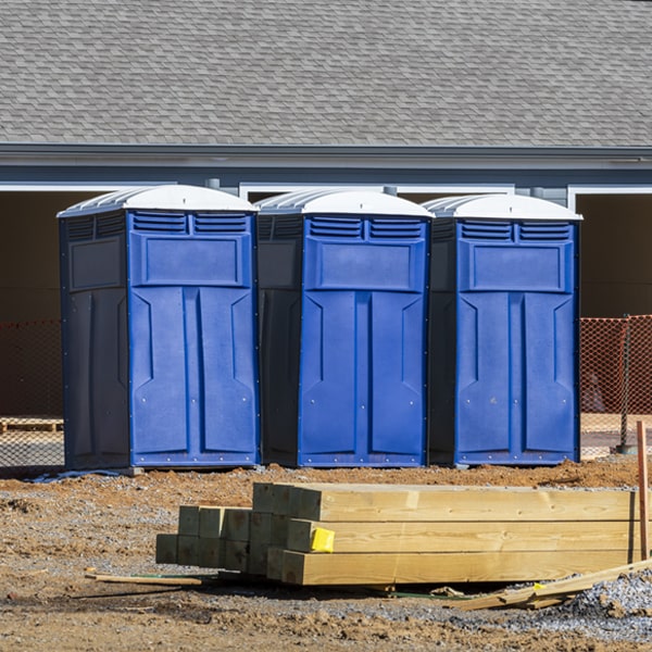 are there different sizes of portable restrooms available for rent in Oden